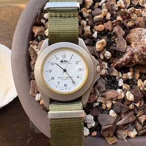 Quicksilver vintage 90s watch